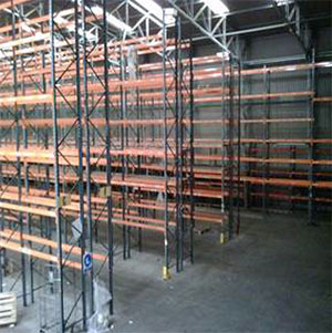 Longspan shelving & racking at Co-Op warehouse in Guernsey